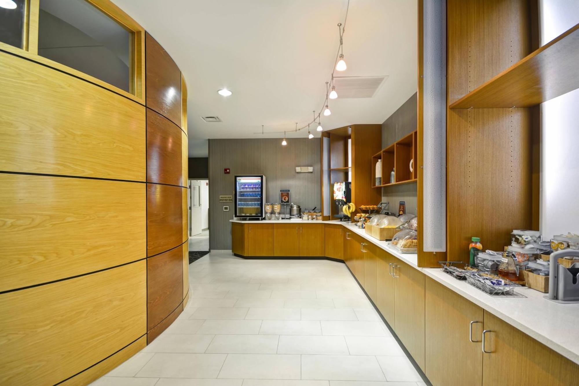 Springhill Suites Lexington Near The University Of Kentucky Buitenkant foto