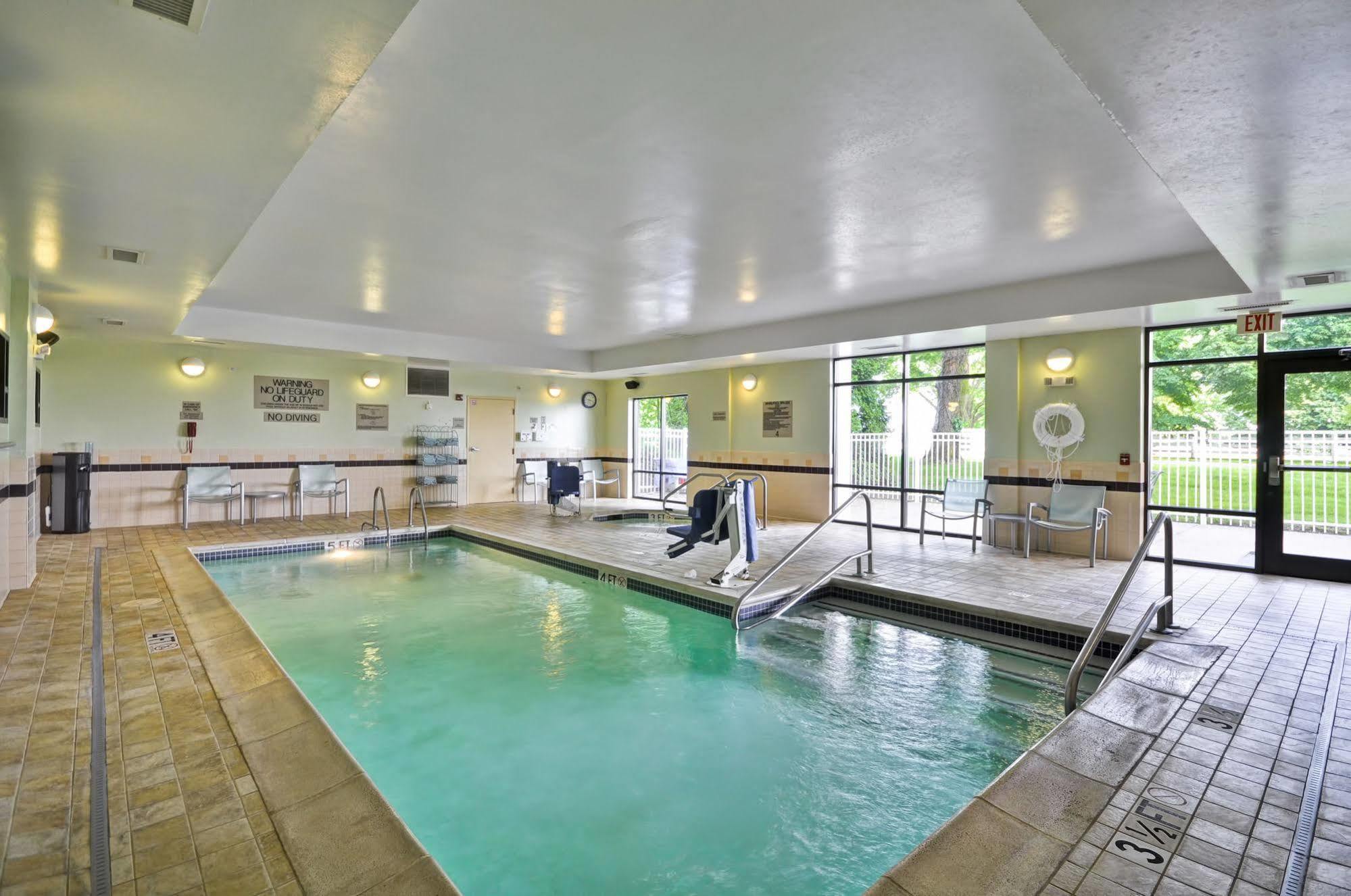 Springhill Suites Lexington Near The University Of Kentucky Buitenkant foto