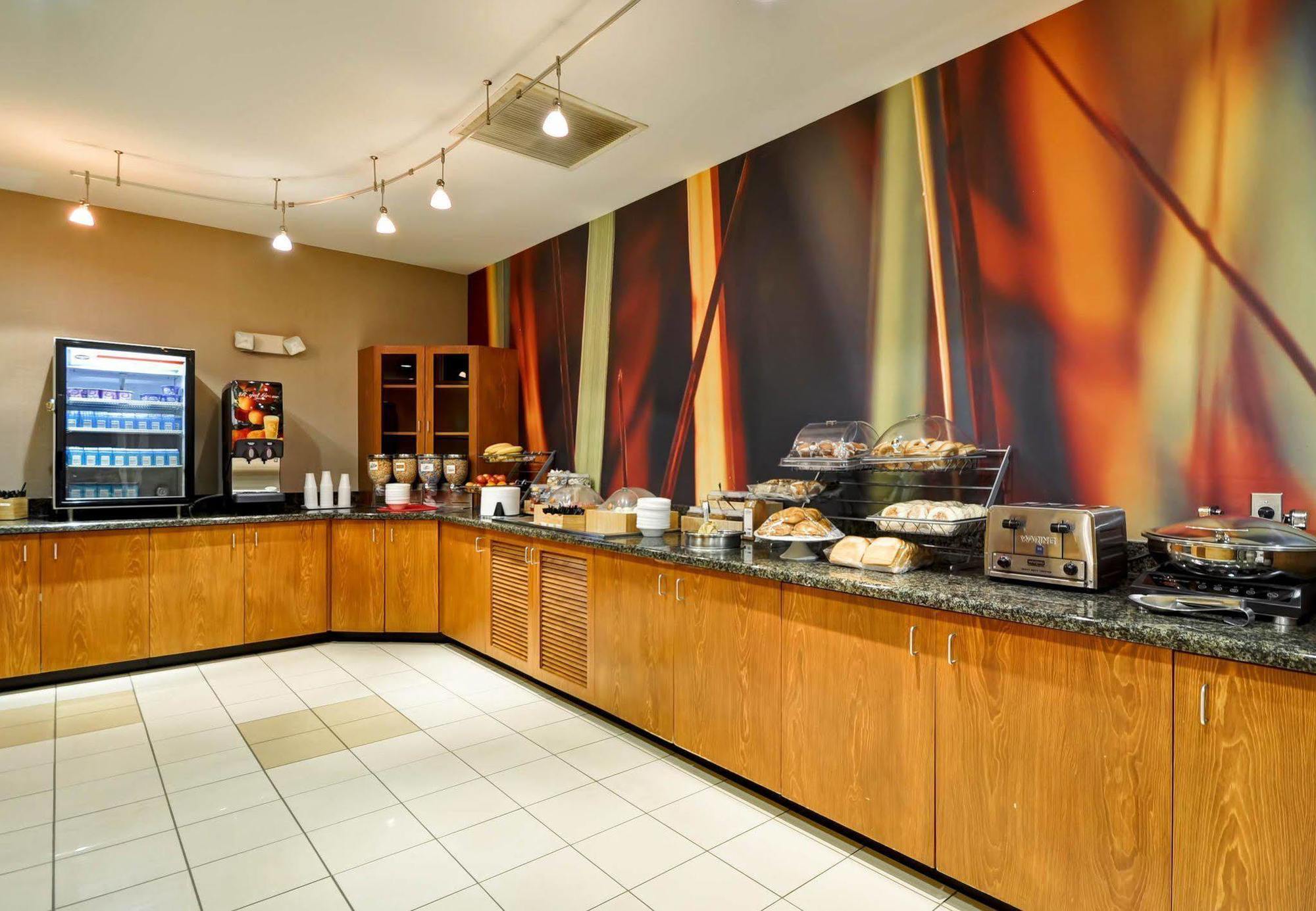 Springhill Suites Lexington Near The University Of Kentucky Buitenkant foto