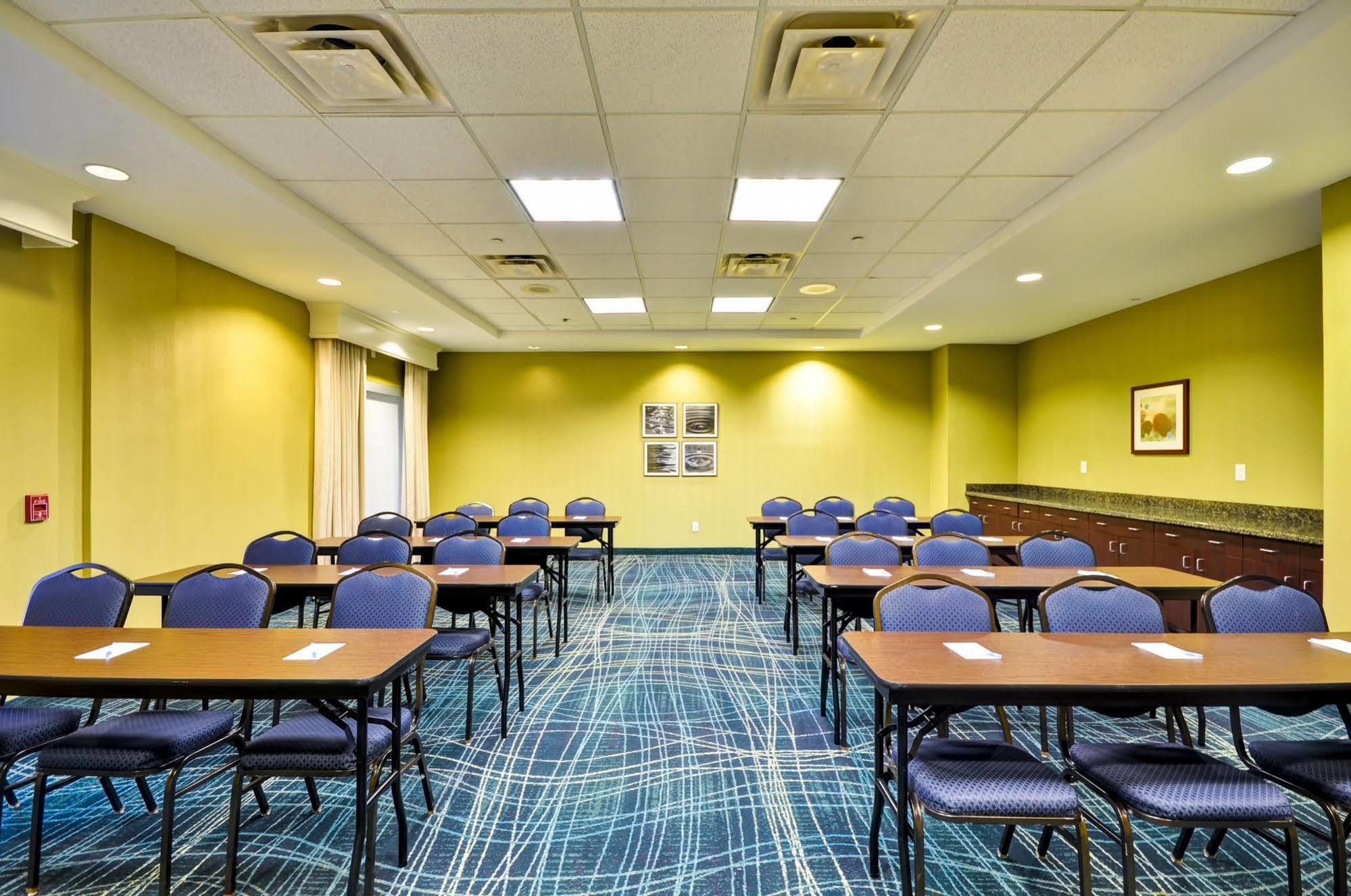 Springhill Suites Lexington Near The University Of Kentucky Buitenkant foto